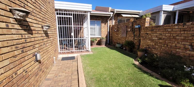 3 Bedroom Property for Sale in Randhart Gauteng