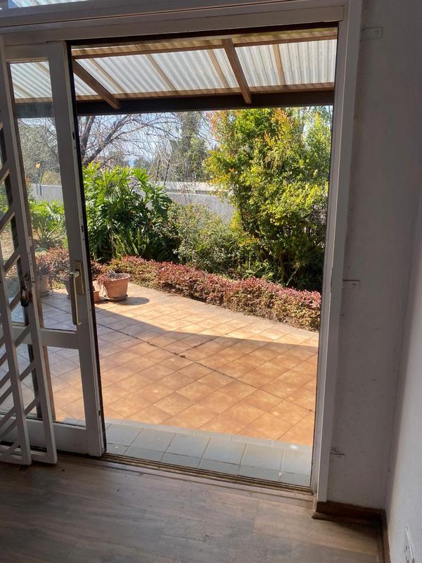 To Let 5 Bedroom Property for Rent in Bryanston Gauteng