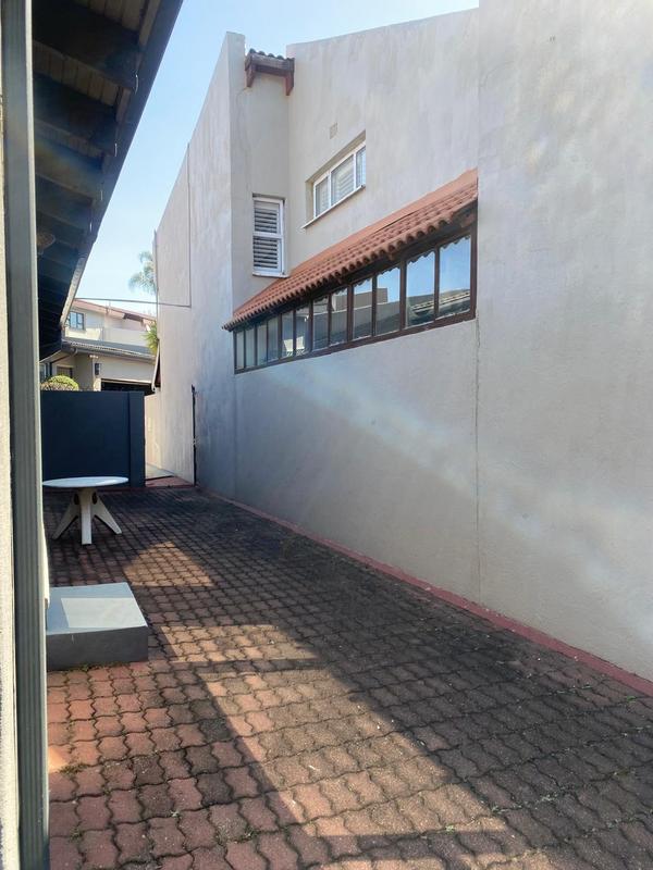 To Let 5 Bedroom Property for Rent in Bryanston Gauteng