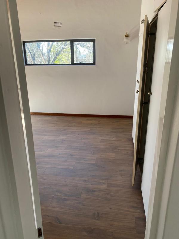 5 Bedroom Property for Sale in Bryanston Gauteng