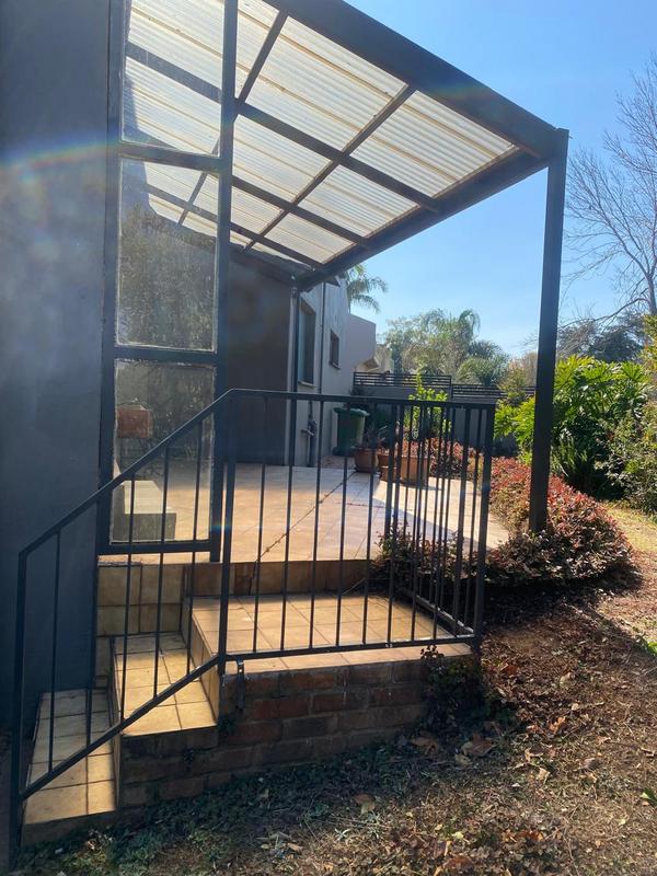 5 Bedroom Property for Sale in Bryanston Gauteng