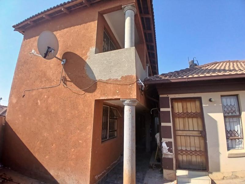 9 Bedroom Property for Sale in Olievenhoutbosch Gauteng