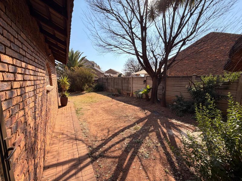 To Let 3 Bedroom Property for Rent in Golf Park Gauteng