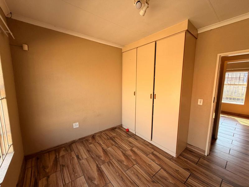 To Let 3 Bedroom Property for Rent in Golf Park Gauteng