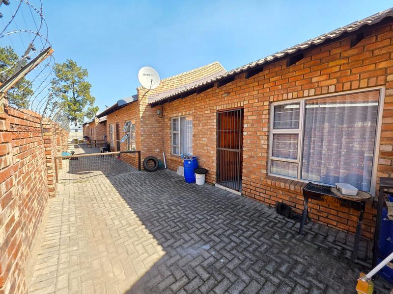 2 Bedroom Property for Sale in Riversdale Gauteng