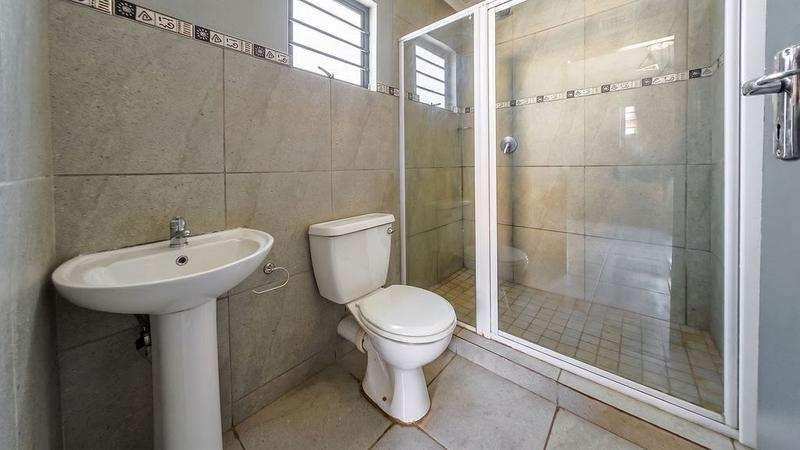 3 Bedroom Property for Sale in Andeon Gauteng