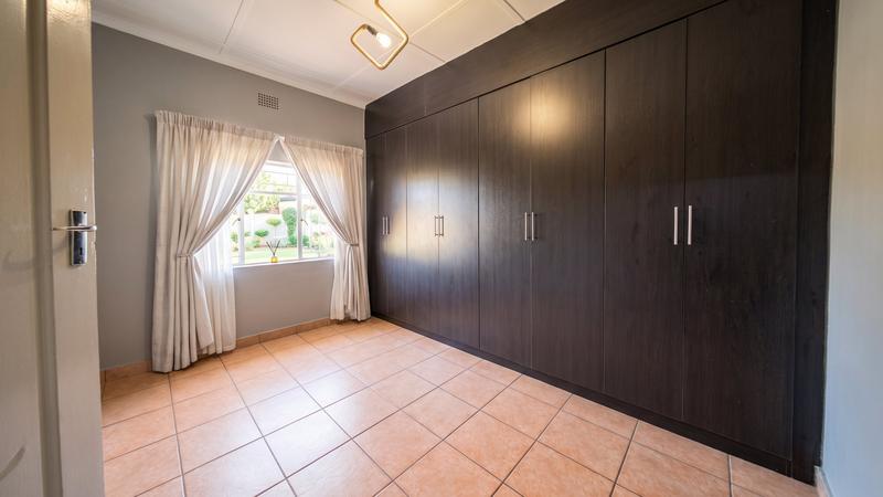 3 Bedroom Property for Sale in Pretoria Gardens Gauteng