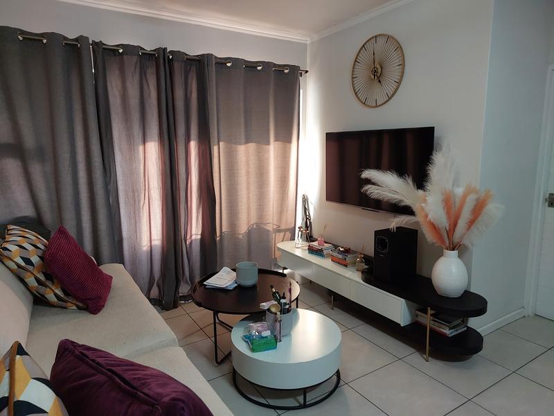 1 Bedroom Property for Sale in Bryanston Gauteng