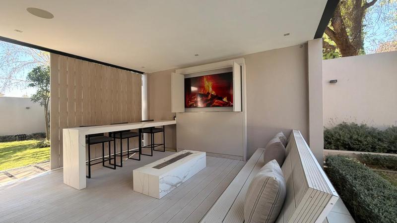 4 Bedroom Property for Sale in Sandhurst Gauteng