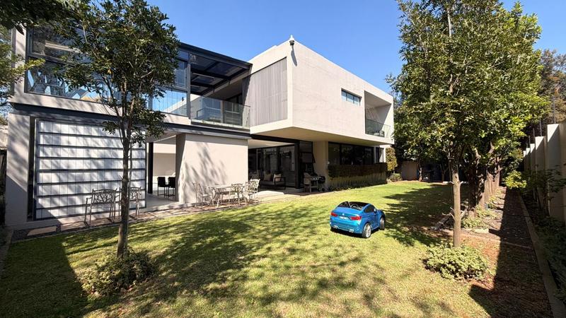 4 Bedroom Property for Sale in Sandhurst Gauteng