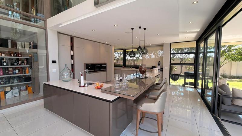 4 Bedroom Property for Sale in Sandhurst Gauteng