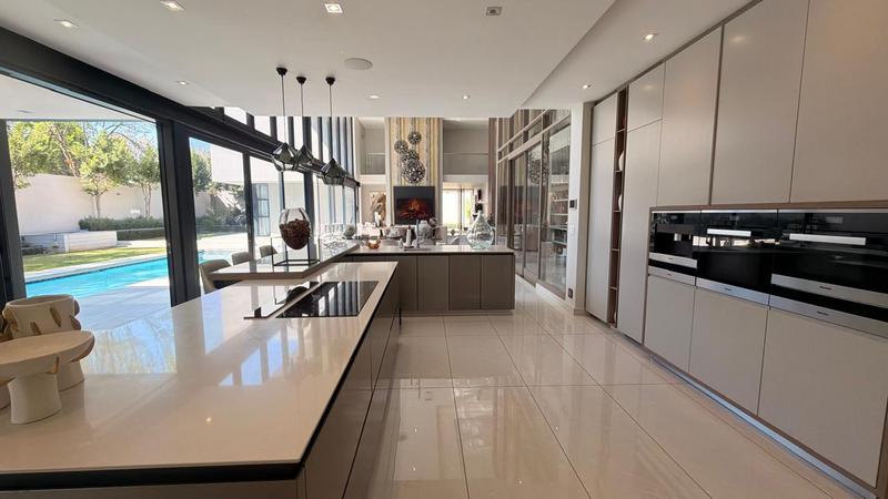 4 Bedroom Property for Sale in Sandhurst Gauteng