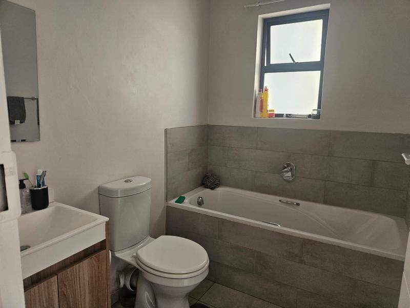2 Bedroom Property for Sale in Shere Gauteng