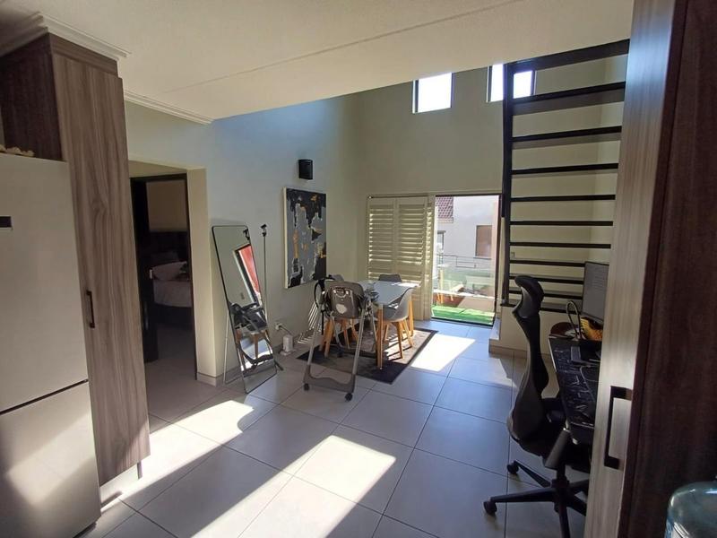 To Let 1 Bedroom Property for Rent in Lonehill Gauteng