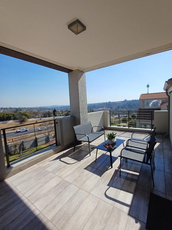 To Let 1 Bedroom Property for Rent in Lonehill Gauteng