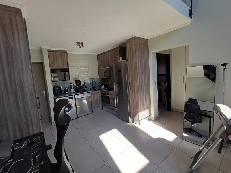 To Let 1 Bedroom Property for Rent in Lonehill Gauteng
