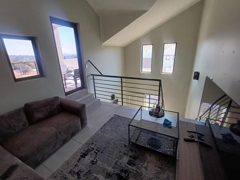 To Let 1 Bedroom Property for Rent in Lonehill Gauteng