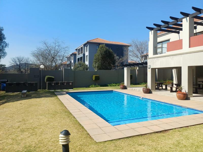 To Let 1 Bedroom Property for Rent in Lonehill Gauteng