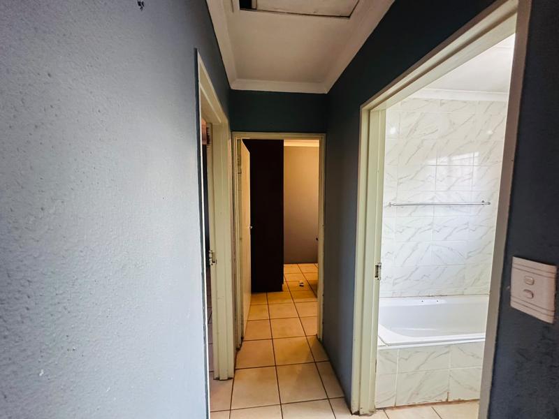 To Let 3 Bedroom Property for Rent in Vosloorus Ext 6 Gauteng