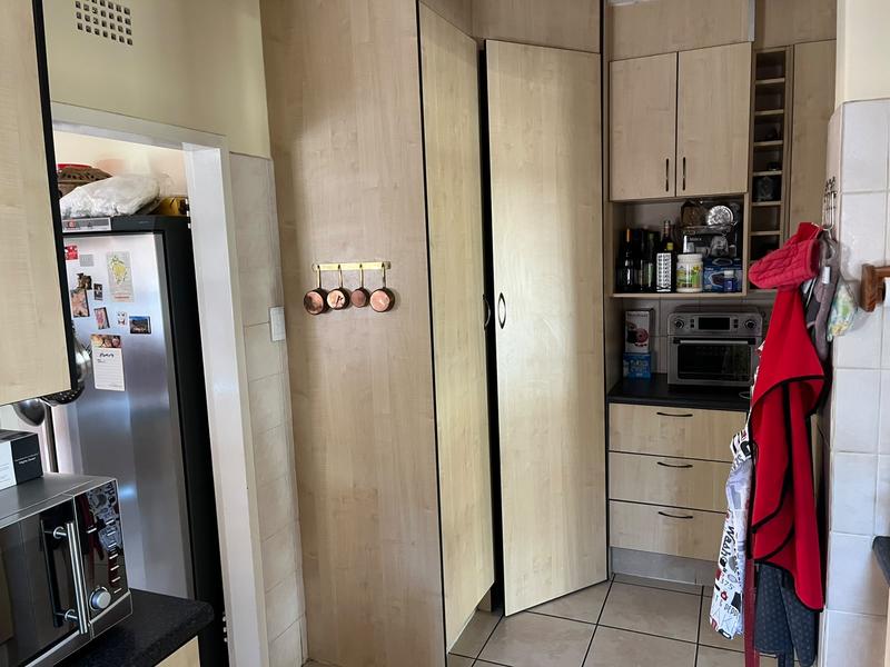 To Let 3 Bedroom Property for Rent in Sandton Central Gauteng