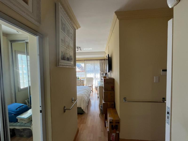 To Let 3 Bedroom Property for Rent in Sandton Central Gauteng