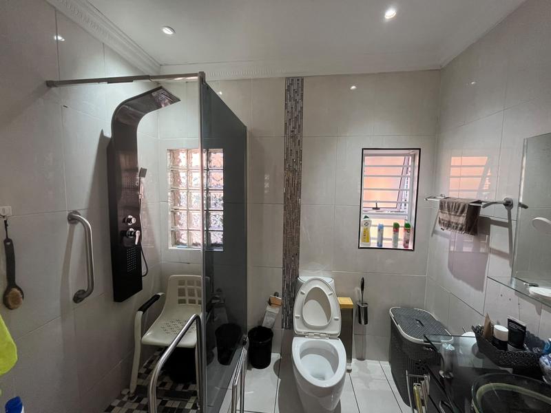 To Let 3 Bedroom Property for Rent in Sandton Central Gauteng