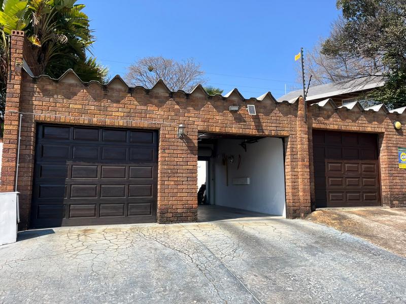 To Let 3 Bedroom Property for Rent in Sandton Central Gauteng