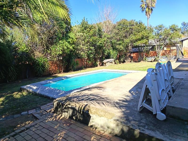 3 Bedroom Property for Sale in Brackendowns Gauteng