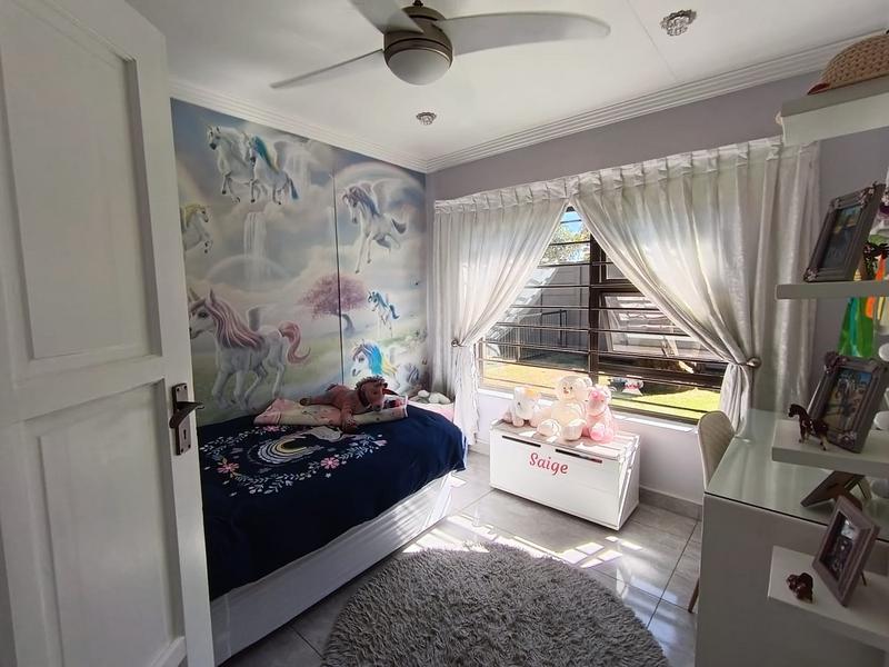 4 Bedroom Property for Sale in Brackendowns Gauteng