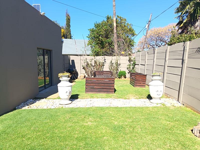 4 Bedroom Property for Sale in Brackendowns Gauteng