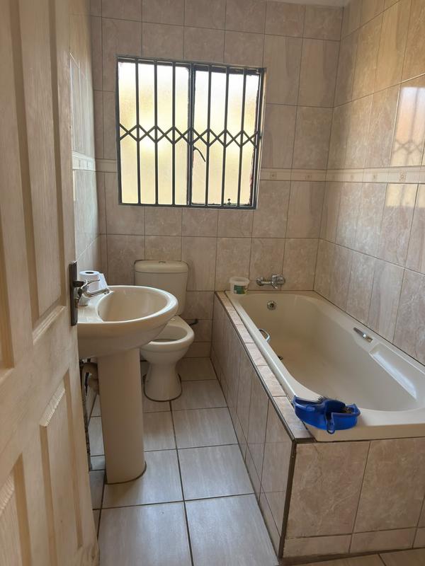 3 Bedroom Property for Sale in Payneville Gauteng