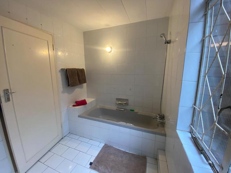 3 Bedroom Property for Sale in Mulbarton Gauteng