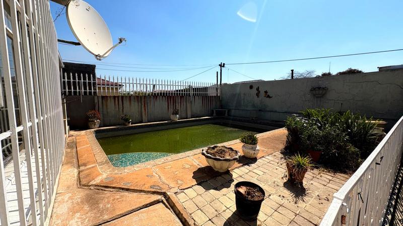3 Bedroom Property for Sale in Rewlatch Gauteng