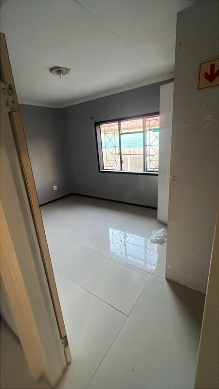 3 Bedroom Property for Sale in Albertville Gauteng