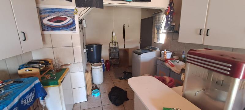 6 Bedroom Property for Sale in Norkem Park Gauteng