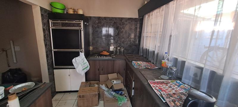 6 Bedroom Property for Sale in Norkem Park Gauteng