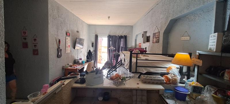 6 Bedroom Property for Sale in Norkem Park Gauteng