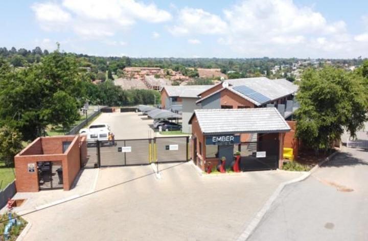 2 Bedroom Property for Sale in Rembrandt Park Gauteng