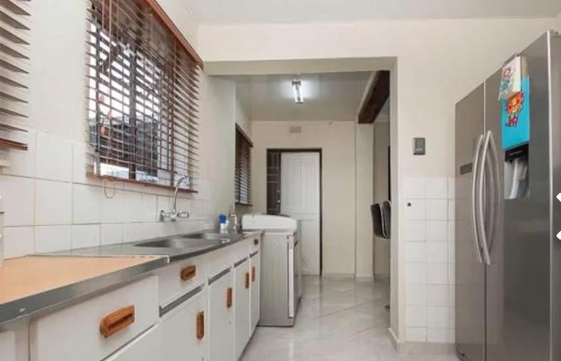 2 Bedroom Property for Sale in Westdene Gauteng