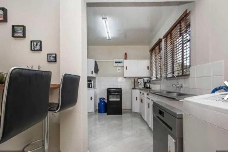 2 Bedroom Property for Sale in Westdene Gauteng