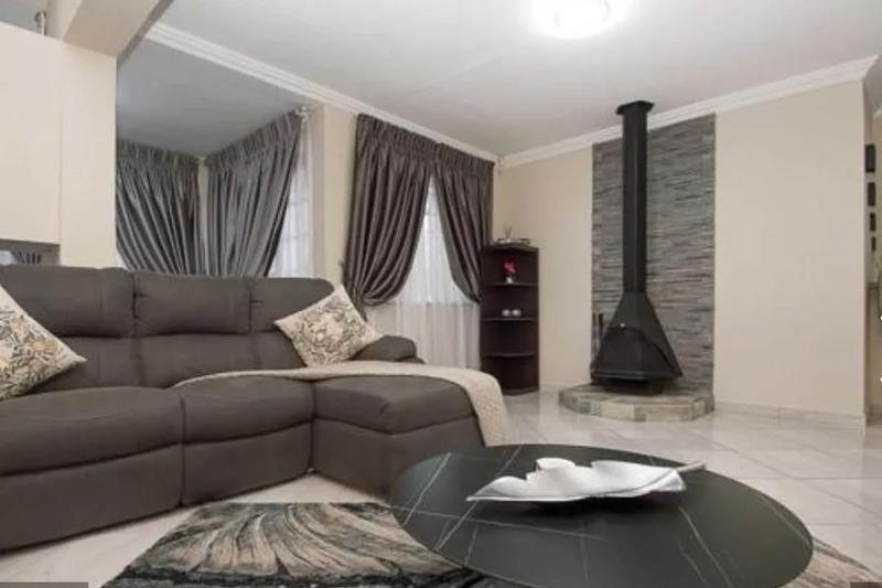 2 Bedroom Property for Sale in Westdene Gauteng