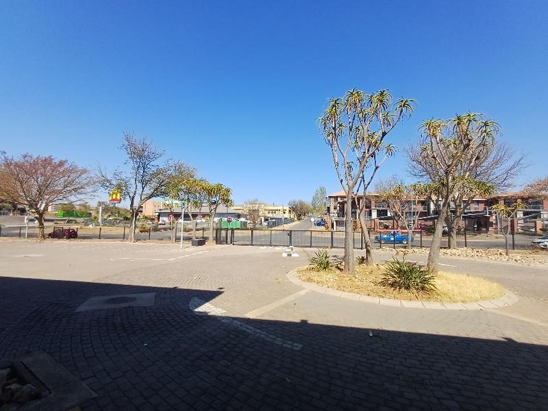To Let Commercial Property for Rent in Centurion Gauteng