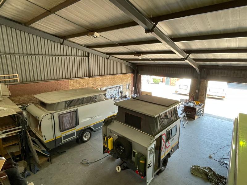 To Let Commercial Property for Rent in Hennopspark Gauteng