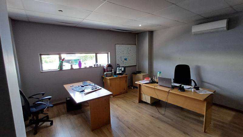 To Let Commercial Property for Rent in Lyttelton Manor Gauteng