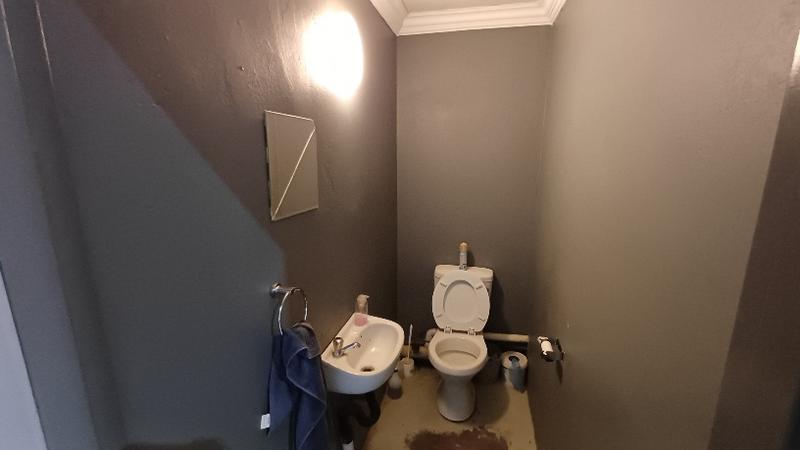 To Let Commercial Property for Rent in Lyttelton Manor Gauteng