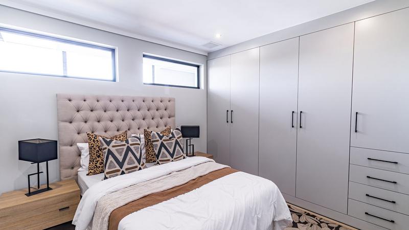 To Let 3 Bedroom Property for Rent in Ascend to Midstream Gauteng