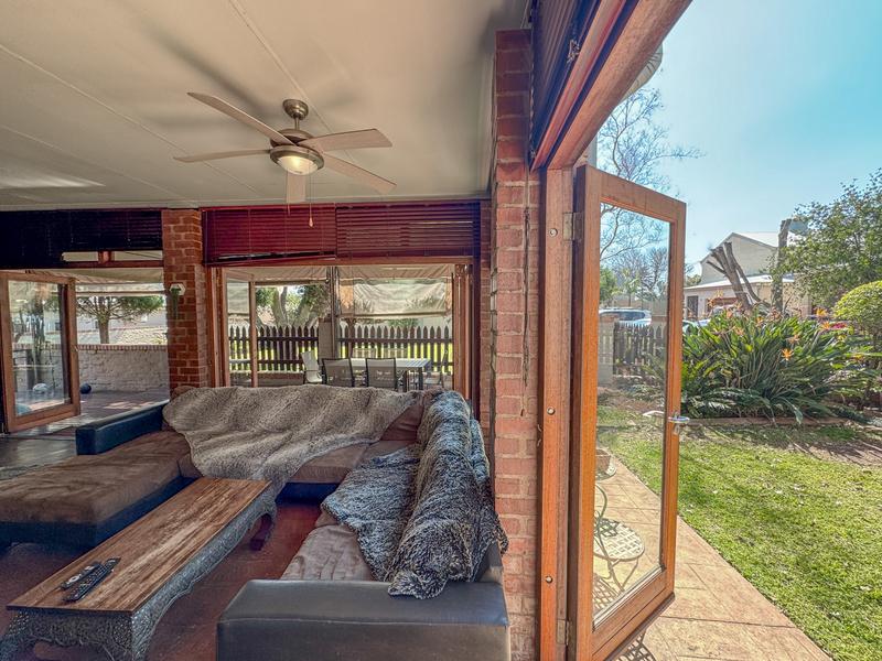 4 Bedroom Property for Sale in Hennopspark Gauteng