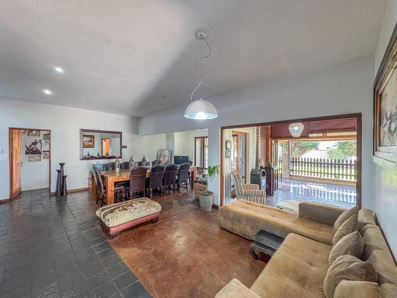 4 Bedroom Property for Sale in Hennopspark Gauteng