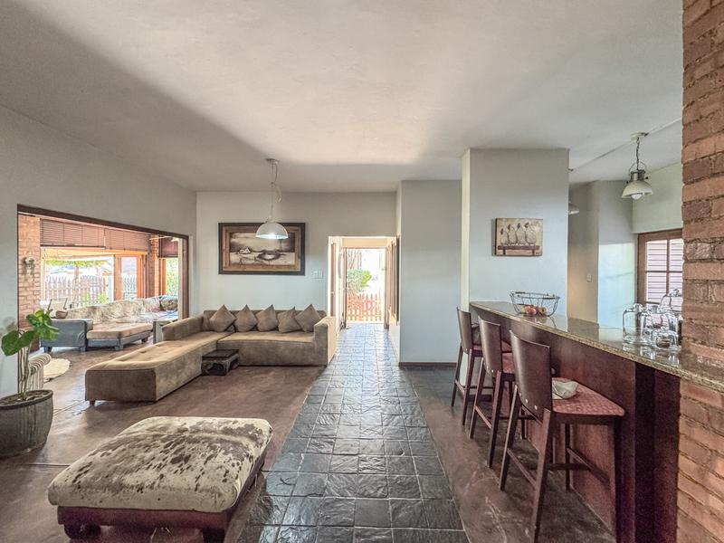4 Bedroom Property for Sale in Hennopspark Gauteng