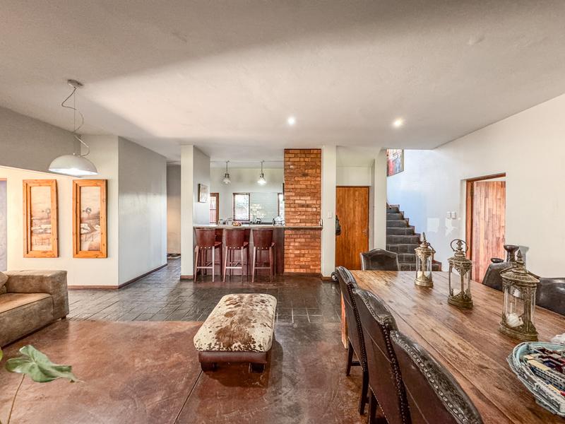 4 Bedroom Property for Sale in Hennopspark Gauteng
